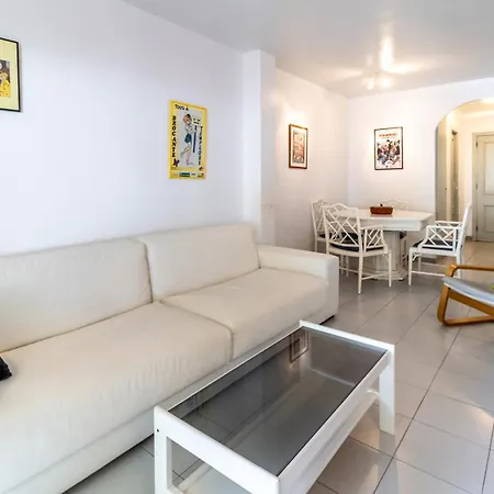 Grifeu 15.1 - Con Piscina Comunitaria Feriehus *
